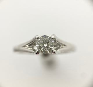 .40 carat Round Cut Diamond in Crown Setting